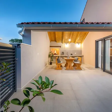 Nodus Villa