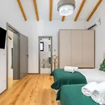 Nodus Villa